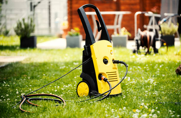 Best Gutter Cleaning  in Meyersdale, PA